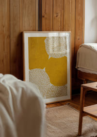 Cálidos círculos dorados en movimiento armonioso-4