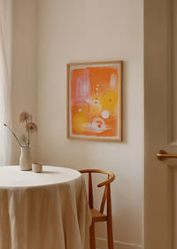 Napos színekkel díszített absztrakt poszter élénk ragyogást kölcsönöz-2