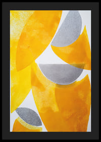 Abstrakta former i gyllene toner skapar visuell balans-4