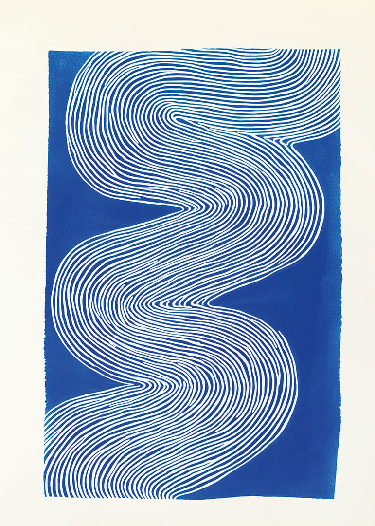 Suaves ondas fluyen a través de profundos tonos azules.-12