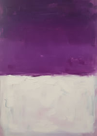 Una transición armoniosa entre el morado intenso y el blanco suave-3