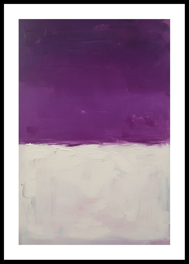 Una transición armoniosa entre el morado intenso y el blanco suave-12