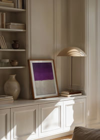 Una transición armoniosa entre el morado intenso y el blanco suave-4