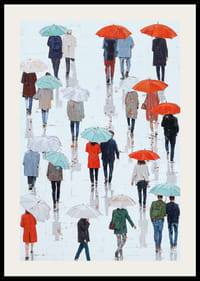 Färgglada paraplyer speglar sig lekfullt i den regnvåta gatan-2