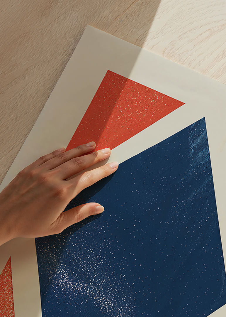 Ein abstraktes Poster mit ausdrucksstarken geometrischen Formen-12