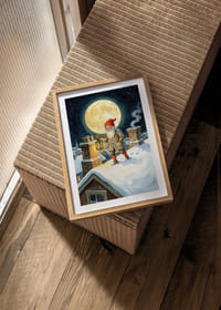 Een Kerstman verlicht de nacht met zijn lantaarn onder een volle maan-4