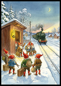 Snöklädd tågstation med tomtar och lyktan som lyser-6