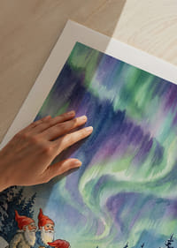 Gnomer förtrollade av aurorans himmelsdans-5