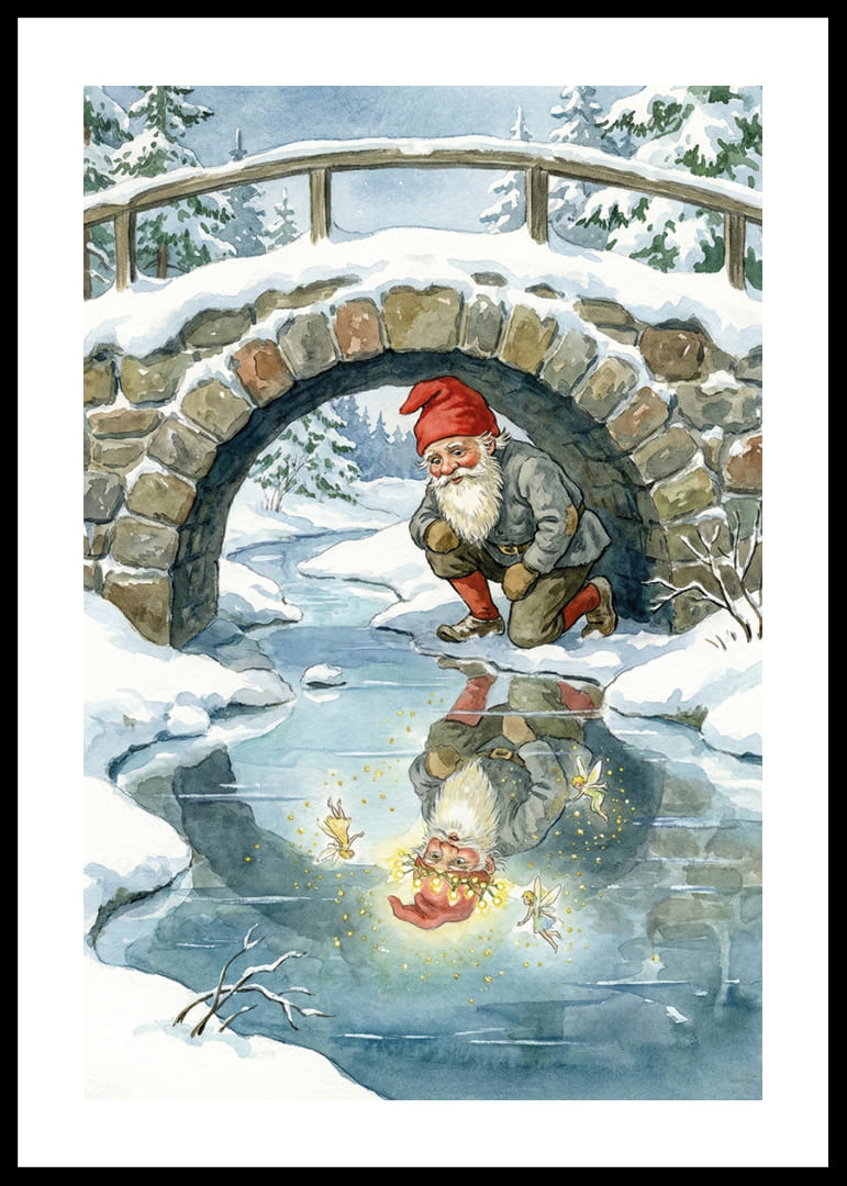 En magisk tomte beundrar sin skimrande spegelbild i vinterlandskapet-12