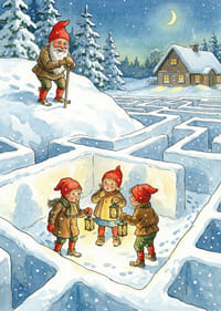 Barn i tomteluva utforskar vinterlabyrinten med lyktor-3