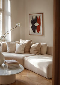 Moderné tvary v výraznom farebnom kontraste pôsobia silno.-4