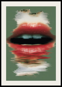 Výrazné červené pery na zelenom pozadí vytvárajú dramatický dojem.-2