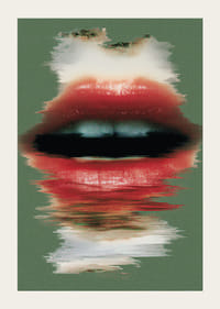 Výrazné červené pery na zelenom pozadí vytvárajú dramatický dojem.-3