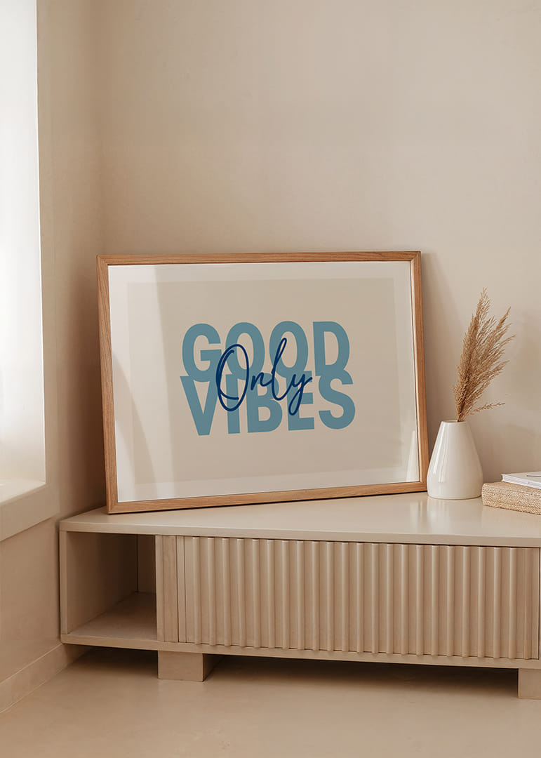 Blauer Text auf hellem Hintergrund verbreitet positive Stimmung.-12