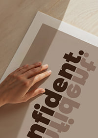 Confidence is reflected in every word, capturing attention immediately.-9