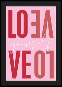 Liefdevolle boodschap in roze die inspireert tot zelfliefde.-4