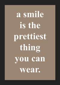 Ett leende klär bäst av allt och sprider glädje.-5