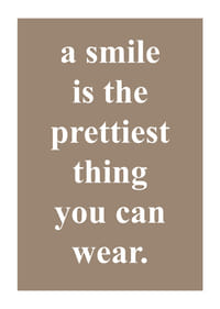 Um sorriso é o que melhor veste e espalha alegria.-1