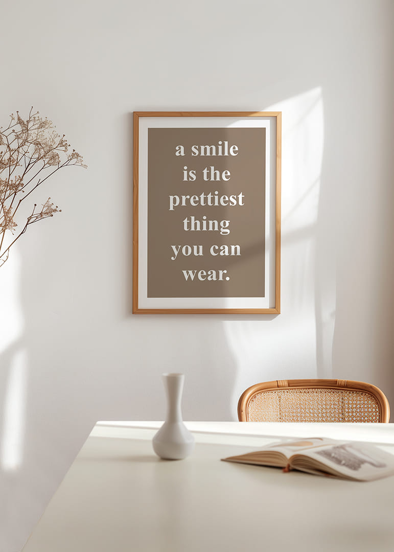 Um sorriso é o que melhor veste e espalha alegria.-12