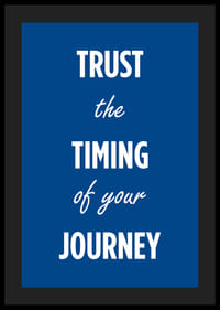 Inspirerande citat mot en djupblå bakgrund.-4