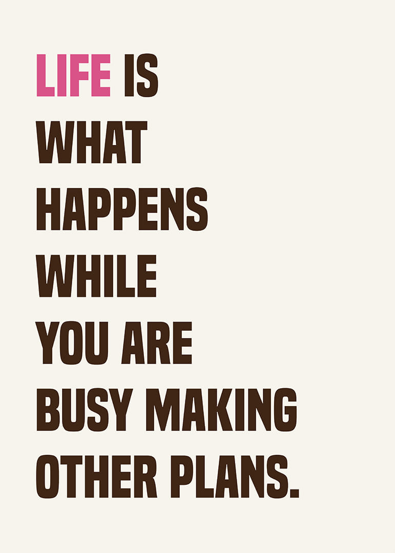 Livets planlöshet fångad i en stark poster.-12