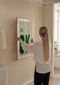 Enkla bokstäver sprider ett lugnande budskap.-4