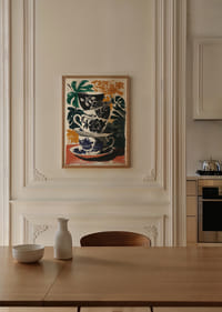 Kleurrijke theekopjes met bloemmotieven voor een levendige sfeer.-2