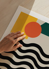 Bold shapes and colors create a vivid impression.-9