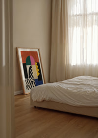 Colorful shapes create a playful and dynamic expression.-8