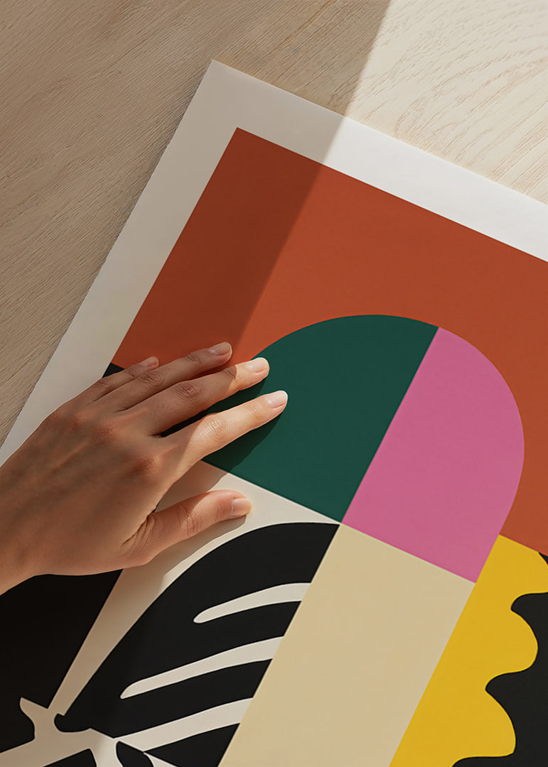 Colorful shapes create a playful and dynamic expression.-12