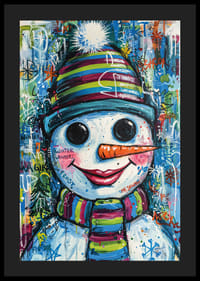 En färgsprakande snögubbe sprider vinterglädje.-4