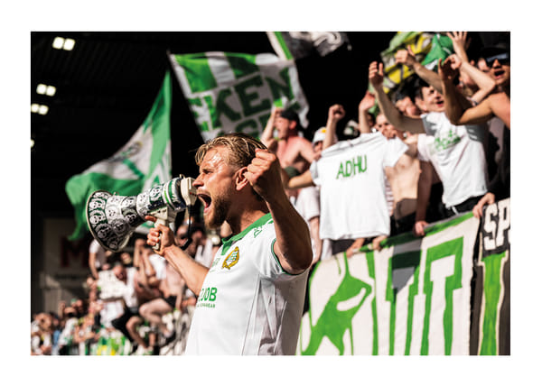 Poster Simon Strand Hammarby Med Supportrar 2025 No2