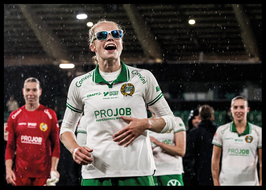 Julie Blakstad Hammarby No3-12