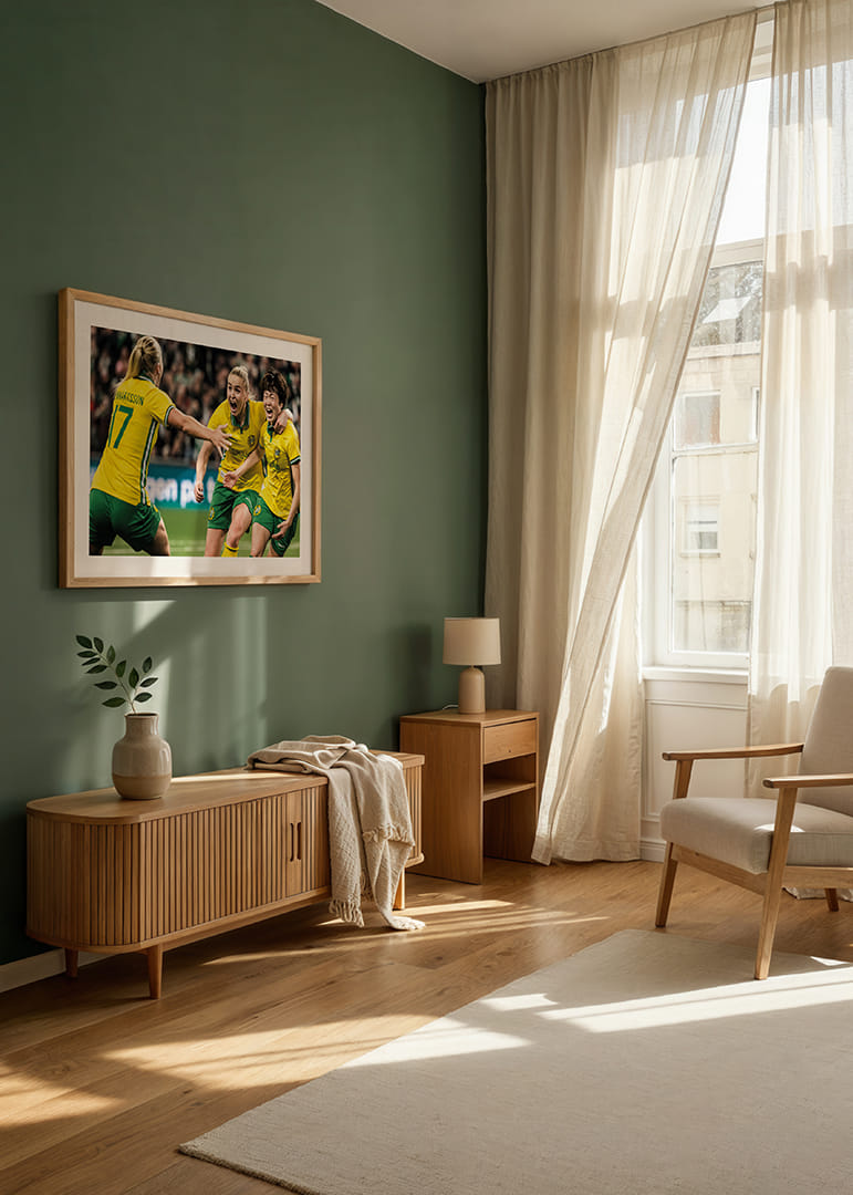 Asato Miyagawa, Stina Lennartsson, and Anna Jøsendal Hammarby UEFA Women's Europa Cup-12