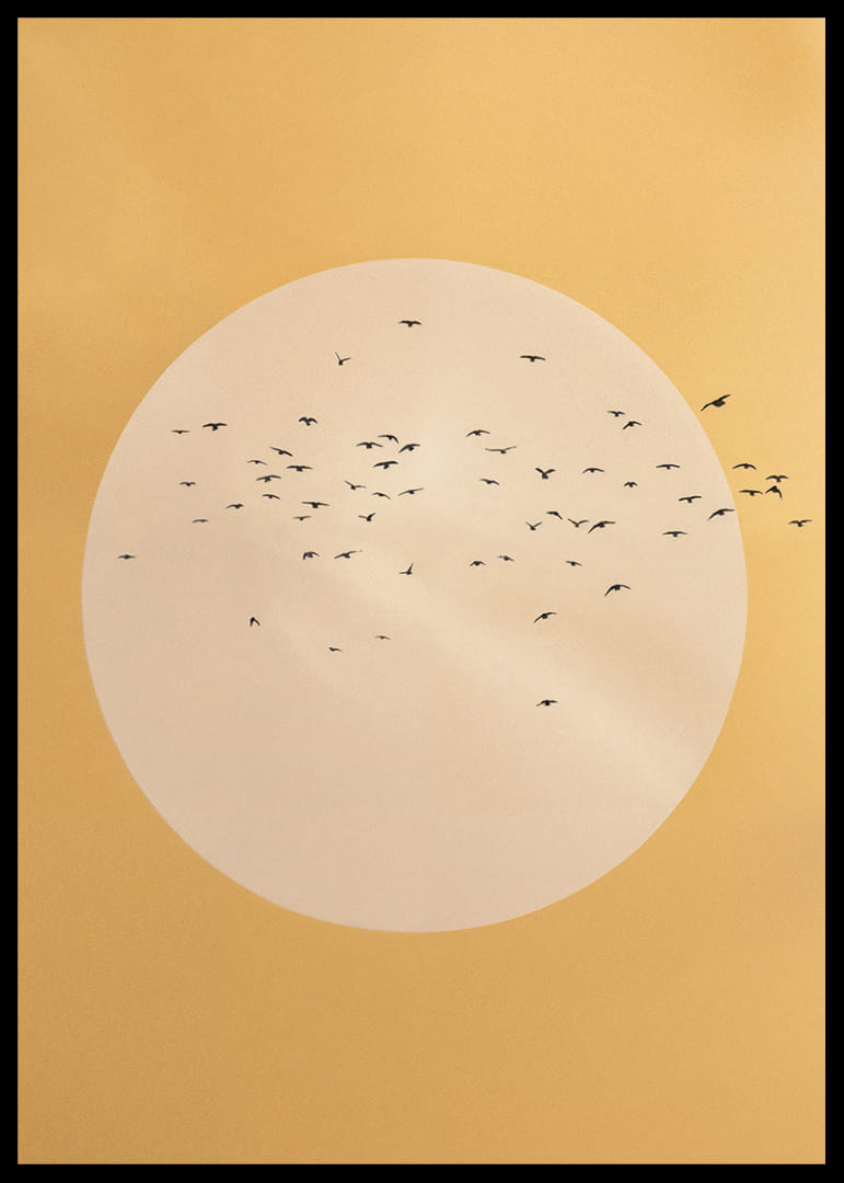 Linnud lendavad kuldses rahu ja ilu sfääris.-12