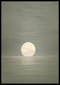 Kuu vaikne valgus peegeldub rahulikus vees.-2