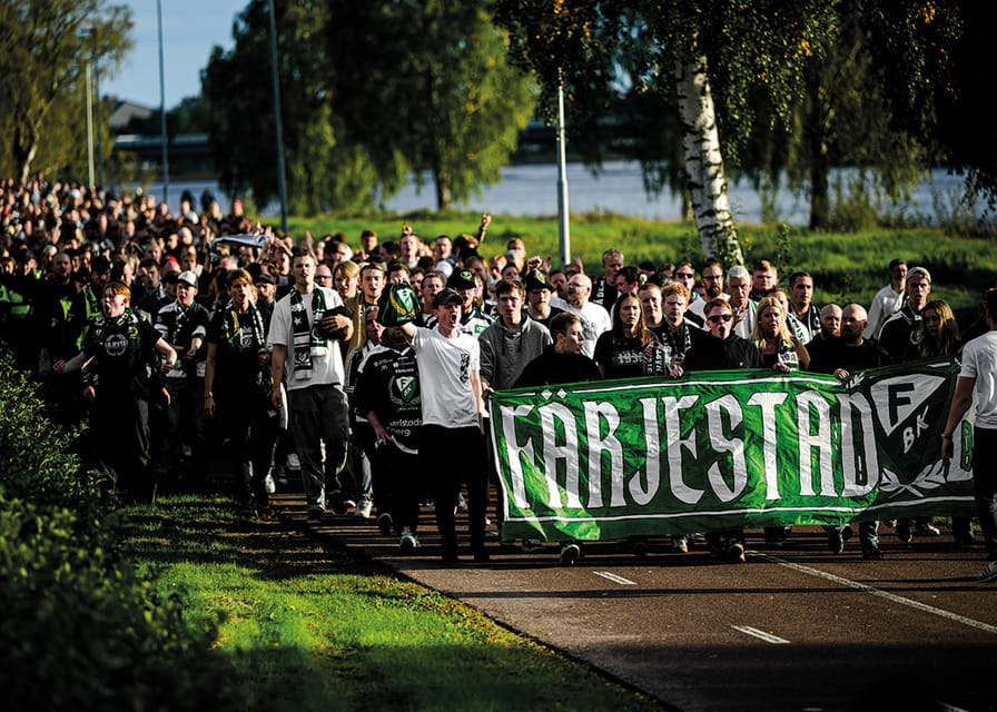 Supportermarsch 2025 Färjestad BK-12