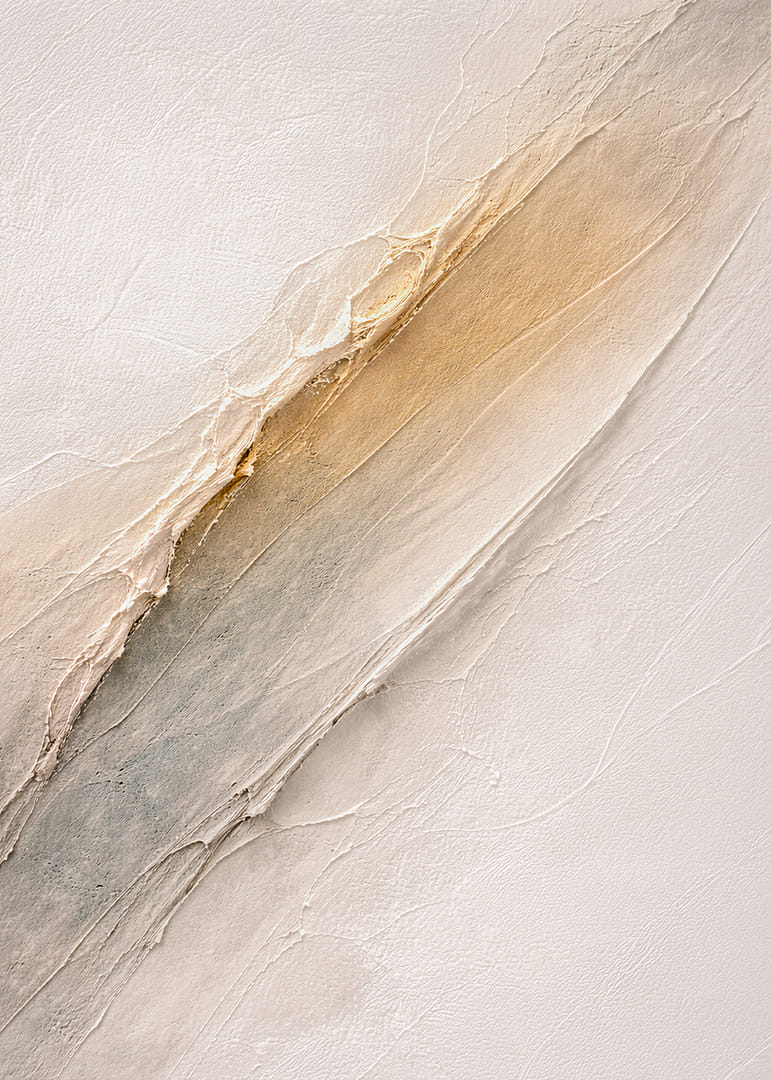 En perfekt harmoni av naturliga toner och struktur skapar balans.-12