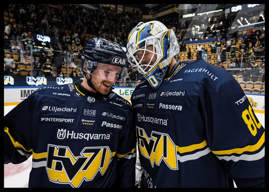 Riley Woods och Frederik Dichow HV71 2025-12