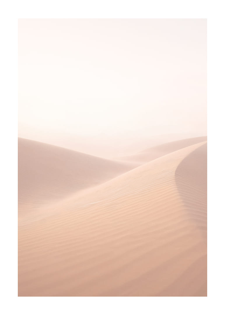 Myke, rosa sanddyner skaper en drømmeaktig atmosfære.-12