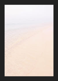 Une plage de rêve aux douces teintes pastel qui inspirent le calme.-5