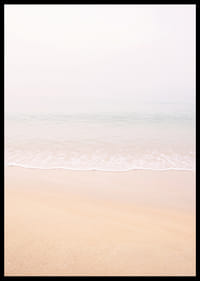 Des plages aux teintes pastel douces se fondent dans un horizon paisible.-6