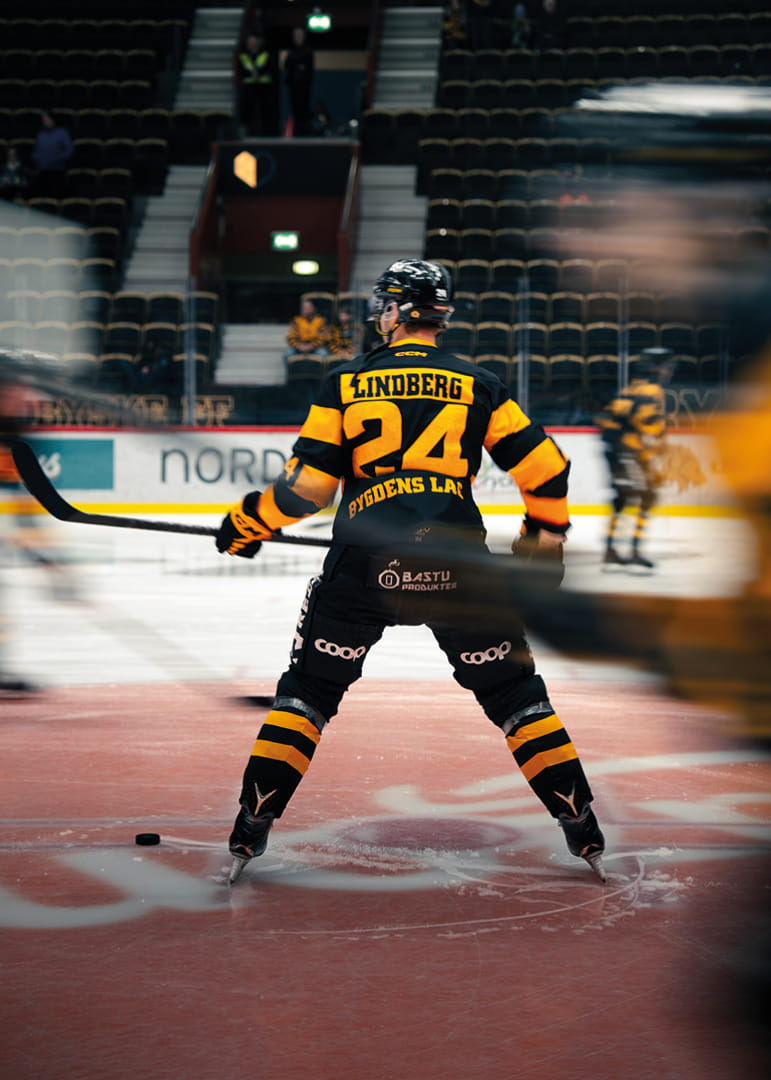 Oscar Lindberg På Isen Skellefteå AIK 2025-12