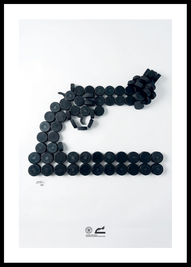 Lakers For Peace Knotted Gun Pucks Non-Violence No2-12