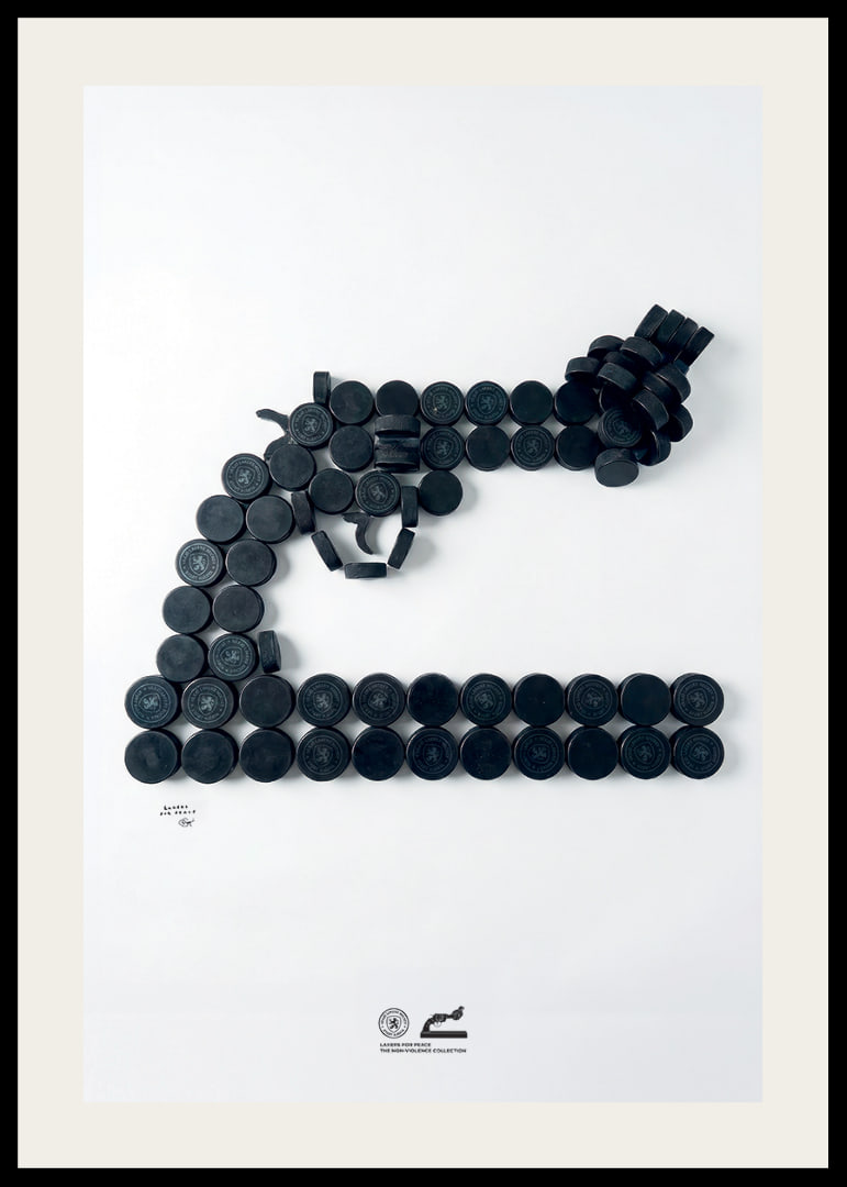 Lakers For Peace Knotted Gun Pucks Non-Violence No2-12