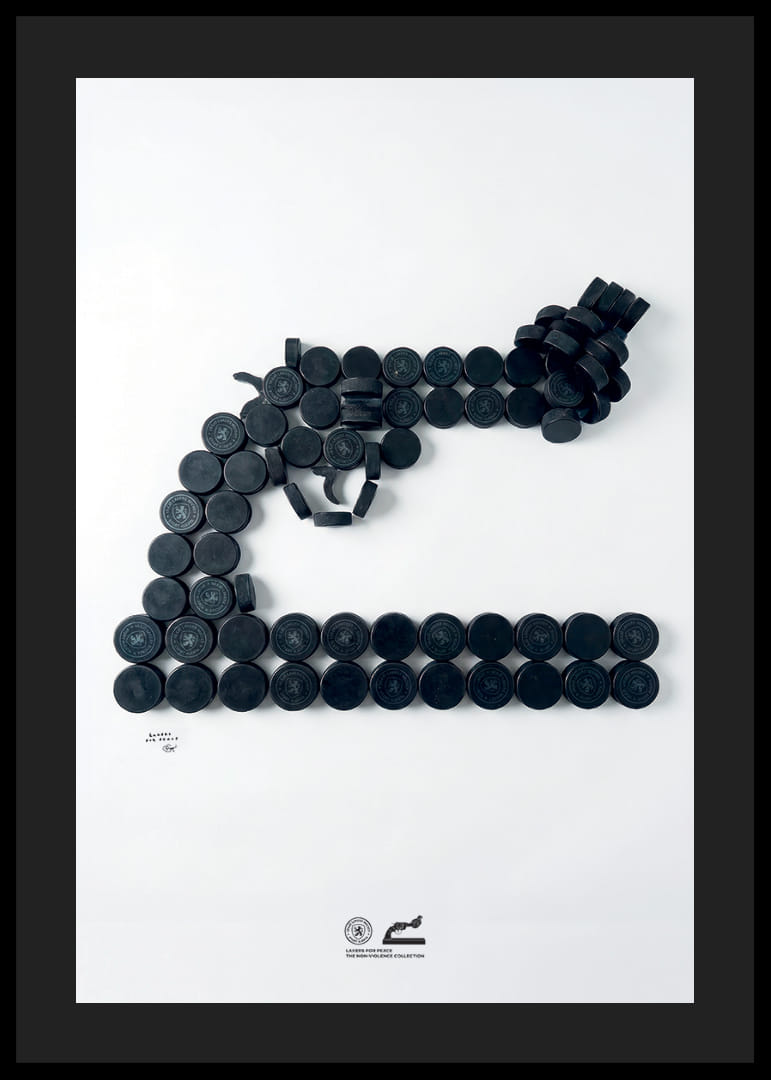 Lakers For Peace Knotted Gun Pucks Non-Violence No2-12