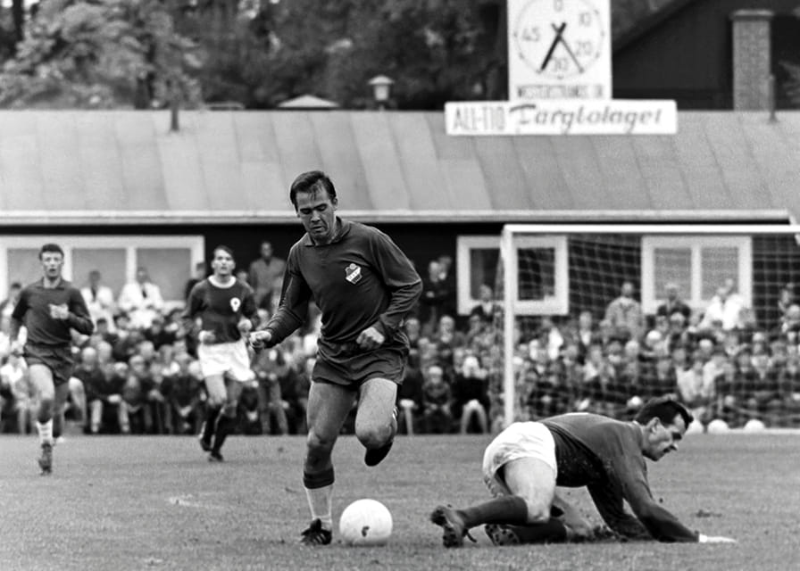 Inge Ejderstedt 1968 Östers IF No3-12