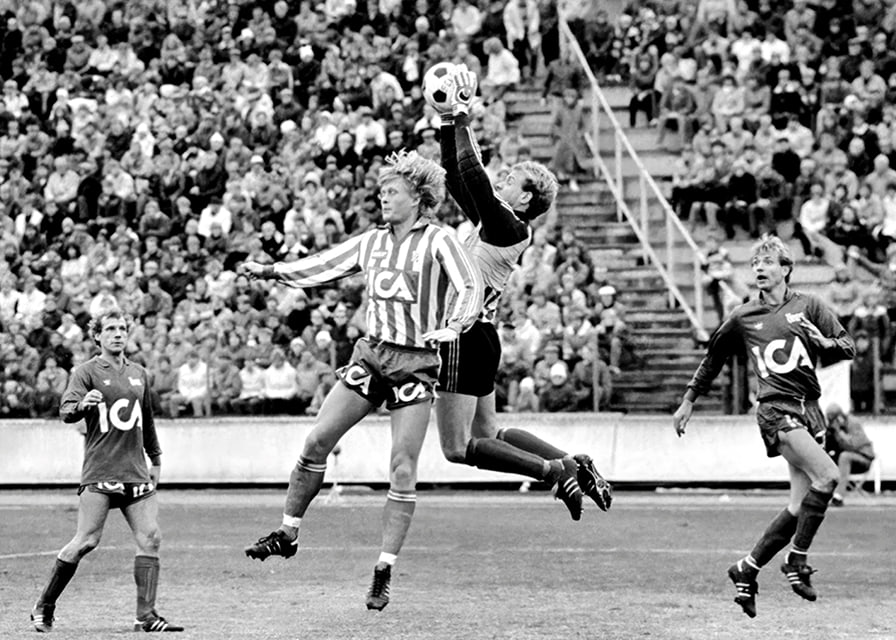 Thomas Ravelli, Andreas Ravelli och Jan “Lill-Damma” Mattsson 1983 Östers IF -12