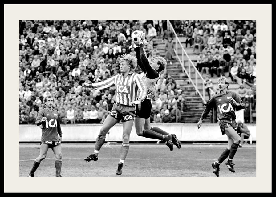 Thomas Ravelli, Andreas Ravelli och Jan “Lill-Damma” Mattsson 1983 Östers IF -12