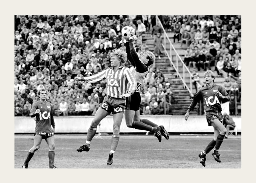 Thomas Ravelli, Andreas Ravelli och Jan “Lill-Damma” Mattsson 1983 Östers IF -12